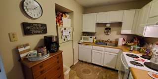 Lone Tree Apartments Gallery 1