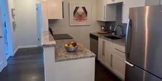 Cap Hill Gem – Walk to Cheesman Park | Pool + Balcony Gallery 3