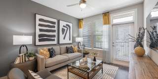 Populus Westside Apartments Gallery 15
