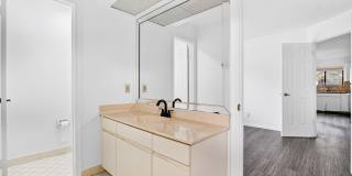 5530 Coach House Circle Gallery 20