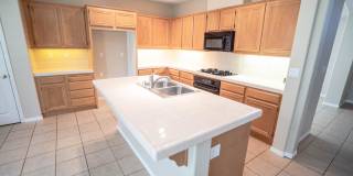 4 Bedroom Home for Rent in Camarillo! Gallery 6