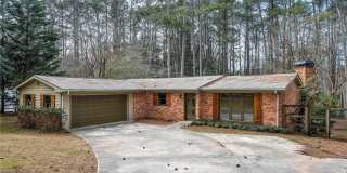 2468 Ridgeway Drive Gallery 1