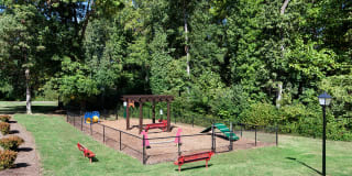 Kings Crossing Gallery 18