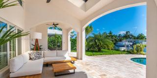 2118 NE 15th St Gallery 4