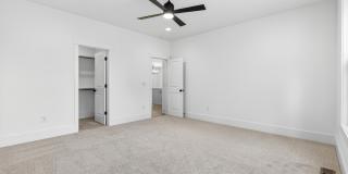 1625 N Main Street Gallery 41