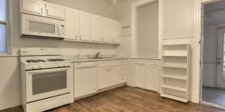 Great updated 2 bedroom 1 bath unit with great layout only available for move in October 10th! Gallery 11