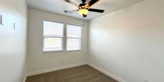 Townhome in Woodland Estates - Pool Access Gallery 20
