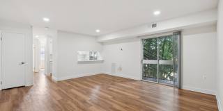 Foxchase Apartments Gallery 2