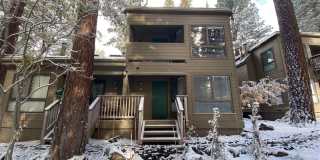 3 Bedroom Condo w a Summer Pool - Blocks from Incline Beach!! Gallery 1