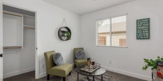 3153 W Sweetwater Avenue Gallery 13