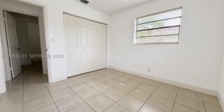 407 NW 7th Ct Gallery 4
