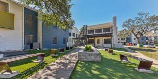 The Lantern Gallery 28