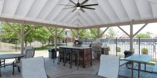 River Oaks Apartments Gallery 21