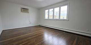 195 SOUTH ST Gallery 7