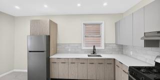 345 Walnut St Gallery 24