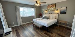 Furnished 2 bedroom 2 bath - Garden Level Gallery 1