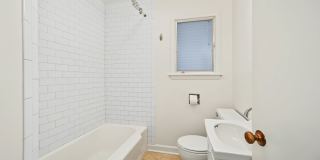 673 N Park Boulevard Gallery 15