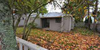 Charming 2-bedroom Townhome Near Downtown Beaverton! Gallery 1