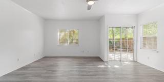 330 SUNRISE Circle Gallery 7