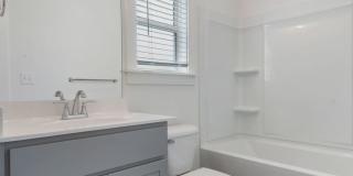 3 Bedroom with Garage and Fenced Backyard! Gallery 23