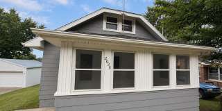 Cozy Clinton Home With Large Yard and Convenient South Bluff Location! Gallery 1