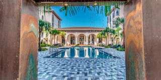 The Point at Palm Beach Gardens Gallery 1