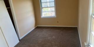 Brick Home in Quiet Cul-de-sac Gallery 7