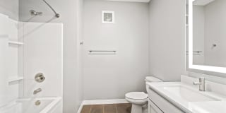 Lago Apartments Gallery 35