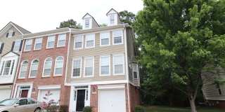 8120 Upper Lake Dr 8120 Upper Lake Dr Gallery 1