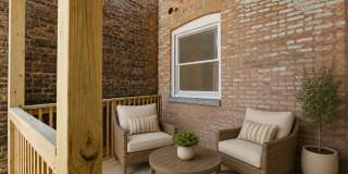 6914 N Sheridan Road Gallery 37