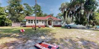 2075 NE Dallas Bluff Road NE Gallery 1