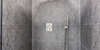 Thiel on 9th Gallery 26