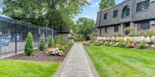 River 10 Apartments Gallery 39