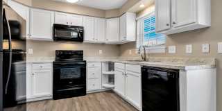 Maple Bay Gallery 1