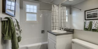 Shorewood Gallery 38