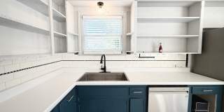 1214 Sutton Gallery 16