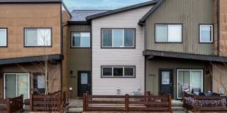 Beautiful Home in Highly Desired NW Redmond Neighborhood Gallery 1