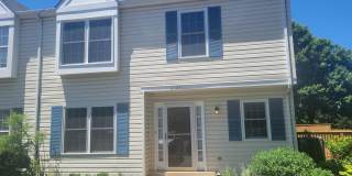 6104-C HOSKINS HOLLOW Circle Gallery 1