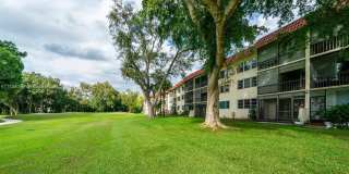 8901 S Hollybrook Blvd Gallery 19