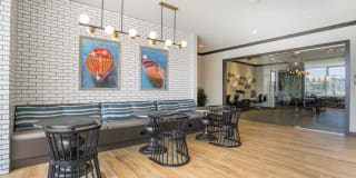 WAYFARER APARTMENTS + MARINA Gallery 50