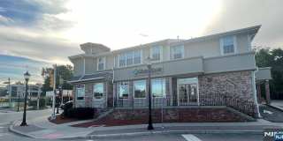 4 W Emerson Plaza Gallery 1