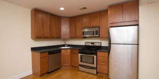 2834 Albany Gallery 2