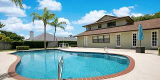 250 E Central Boulevard Gallery 19