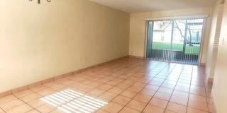 Charming 1 Bedroom / 1 Bathroom Condo – First Floor Unit with Florida Room in a Gated Community. Gallery 5