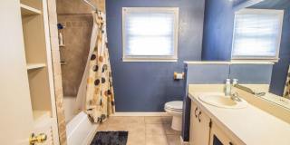 3/2/2 in Double Cul-De-Sac Gallery 11