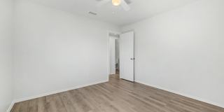 2045 E ORANGE ST Gallery 12