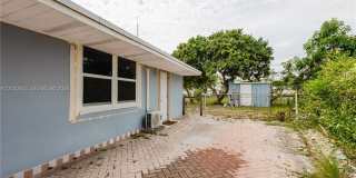 1550 NE 41st Ct Gallery 2