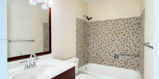 11938 SW 122nd Ct Gallery 15