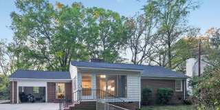 Newly updated home in West Burlington Gallery 34