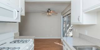 Ventura Beach Luxury Apartments Gallery 19